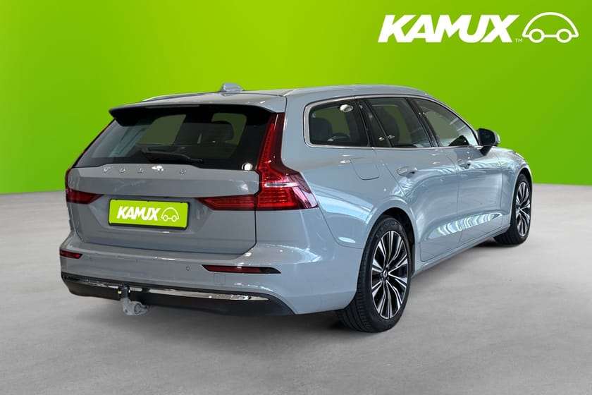 Bild 4 av Volvo V60 T6 Plug-In Hybrid AWD Core Bright Kamera Drag 350hk