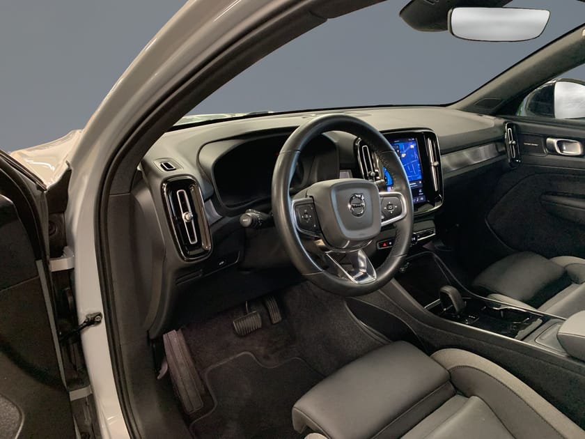 Bild 5 av Volvo C40 Recharge Extended Range Ultimate//Drag//360-Kamera//