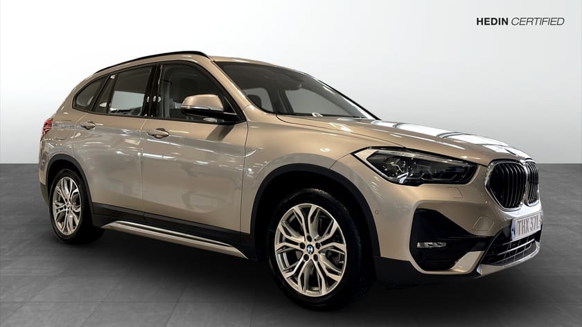Bild 3 av BMW X1 xDrive25e Sportline Drag Navi Halvskinn Kamera