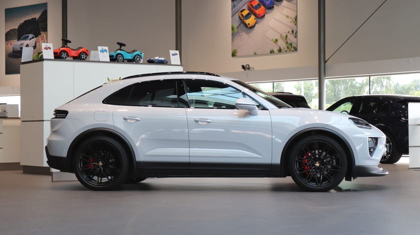 Bild 3 av Porsche Macan 4S / InnoDrive / Bose Surround / 22" hjul