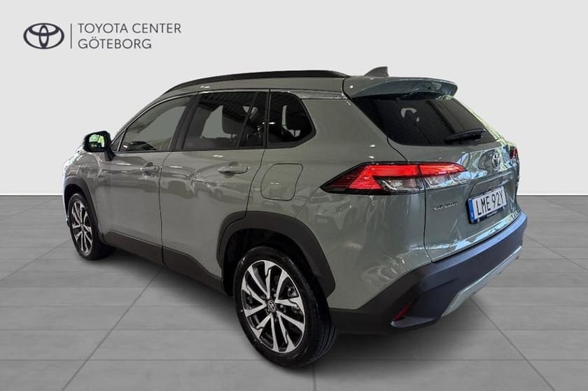 Bild 3 av Toyota Corolla Cross Hybrid AWD-i 2,0 STYLE PLUSPAKET