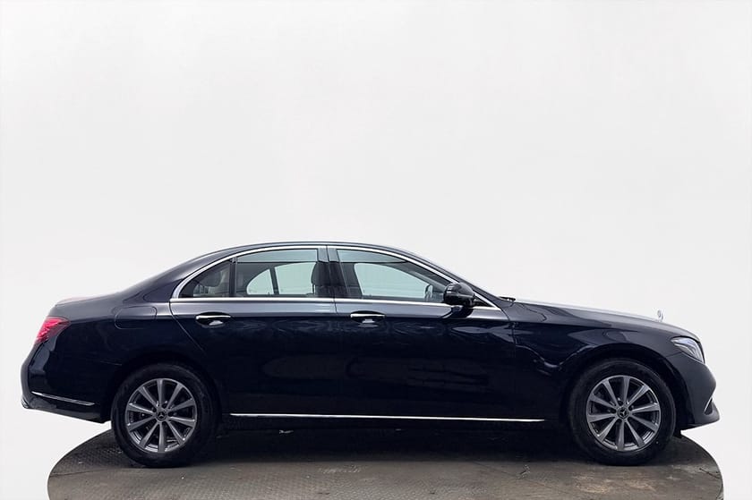 Bild 5 av Mercedes-Benz E 220 d 4MATIC 4M Aut Exclusive Navi 360° HUD Värmare MOMS