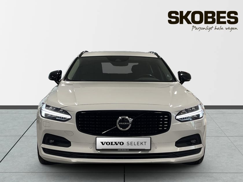 Bild 2 av Volvo V90 B4 Diesel Momentum Advanced SE
