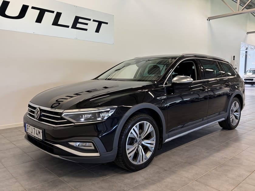Bild 2 av Volkswagen Passat Alltrack 200hk 4m Executive Cockpit/Drag
