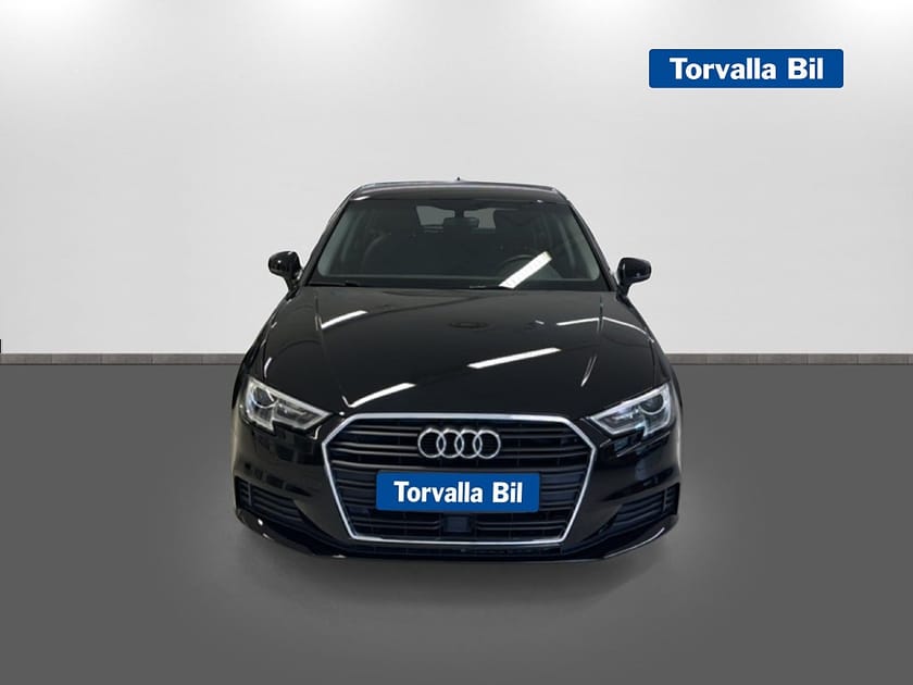 Bild 3 av Audi A3 Sportback 35 TFSI S Tronic ink vinterhjul