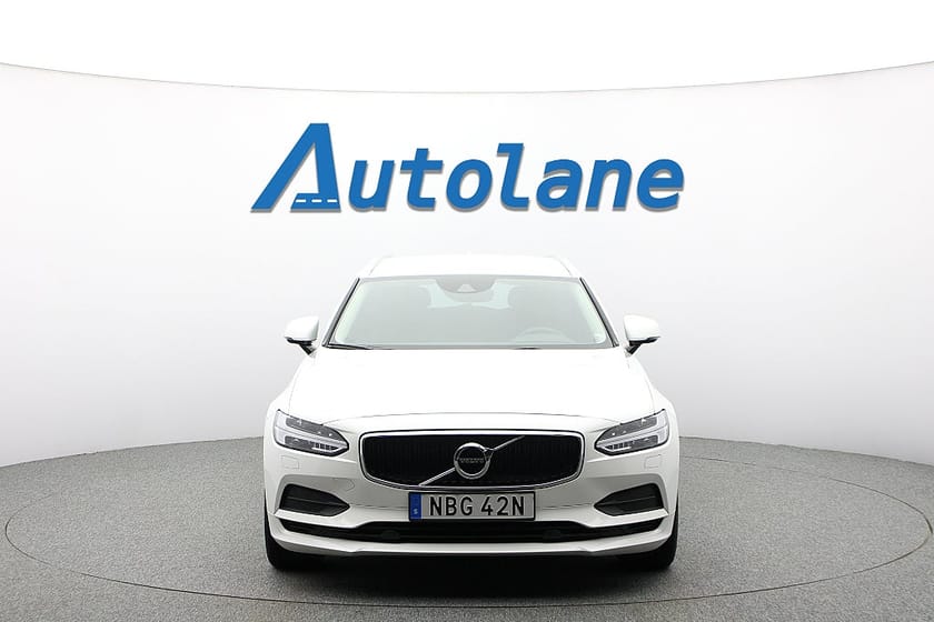 Bild 3 av Volvo V90 D4 AWD B-kamera, VOC, Carplay, Nyservad 190hk