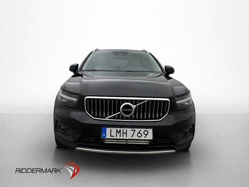 Bild 2 av Volvo XC40 D4 AWD Inscription H/K VOC Kamera Navi Skinn Drag