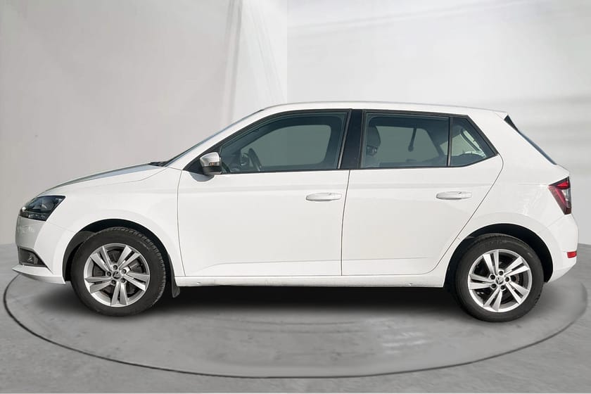 Bild 2 av Škoda Fabia 1.0 TSI 95hk Komfort P-sensorer Värmare