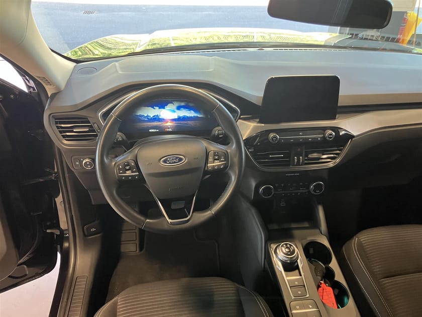 Bild 2 av Ford Kuga Plug-In Hybrid Titanium Business