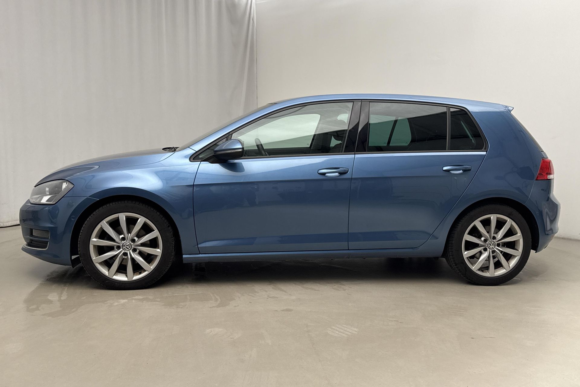 Volkswagen Golf LIM 1.4 TSI BMT 2015, bild 2/10