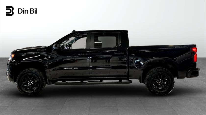 Bild 2 av Chevrolet Silverado 1500 Crew Cab Z71 Trail Boss Duramax Diesel