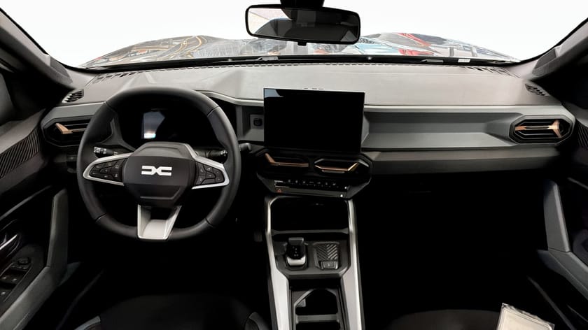 Bild 4 av Dacia Bigster Hybrid 155
