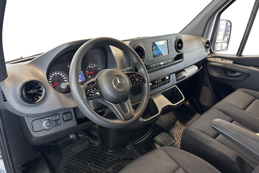 Bild 4 av Mercedes-Benz Sprinter 315 CDI RWD Panel Van A3 14m3 Moms Värmare B-kamera