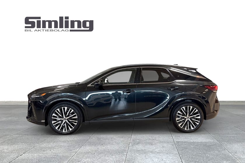Bild 3 av Lexus RX 450h+ RX450H+ Plug-In / Vinterhjul