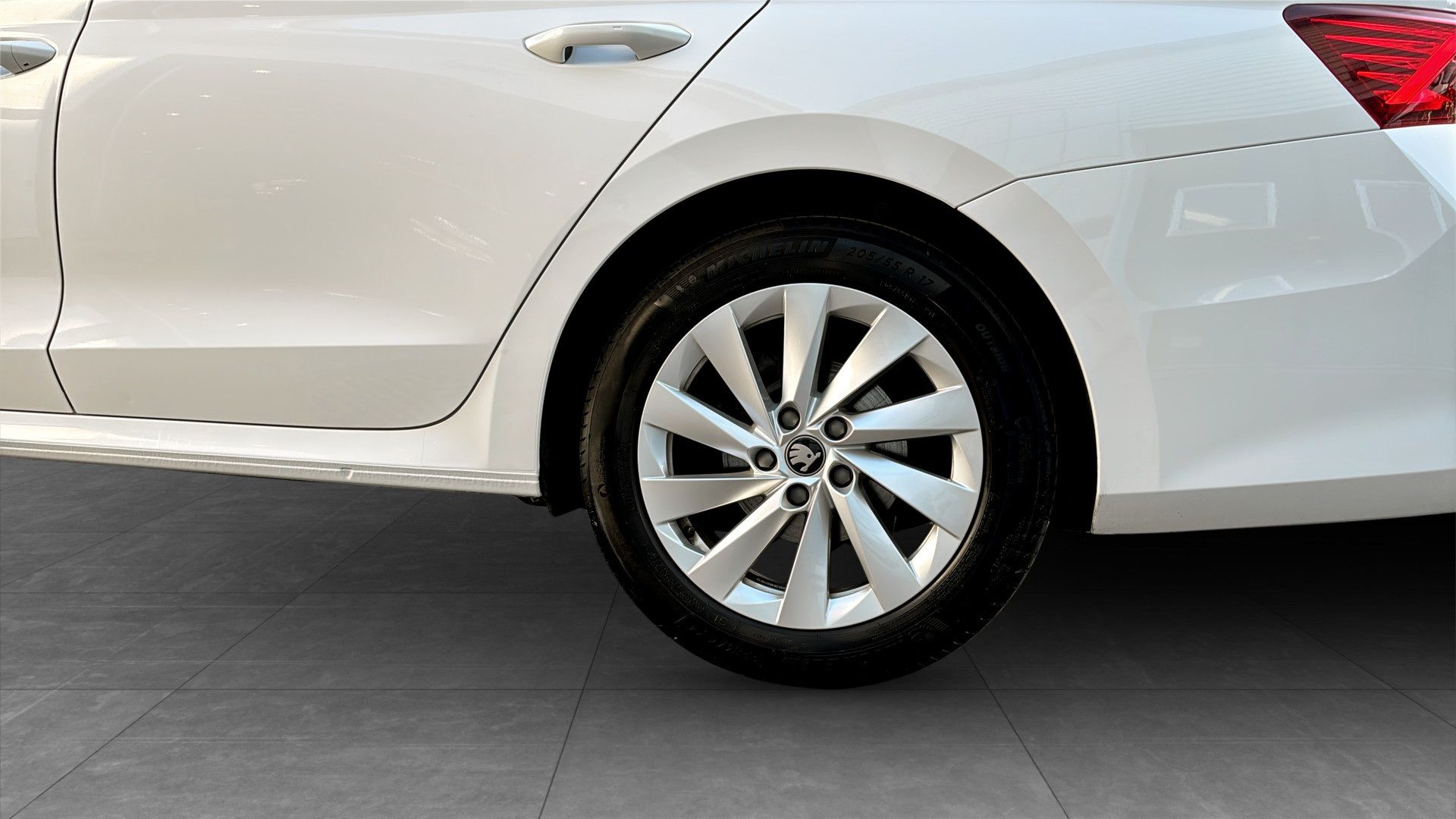 Skoda Octavia 2025, bild 6/10