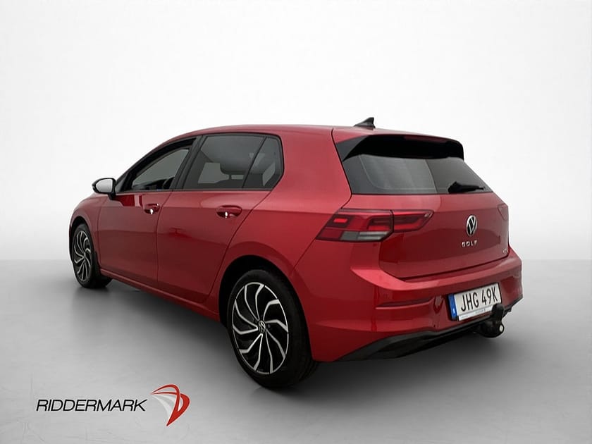 Bild 5 av Volkswagen Golf 1.0 eTSI Carplay Navi Ambiente Kamera Drag
