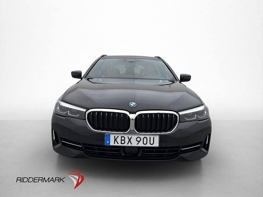 Bild 2 av BMW 530e xDrive Touring 292hk Kamera Navi Skinn MOMS