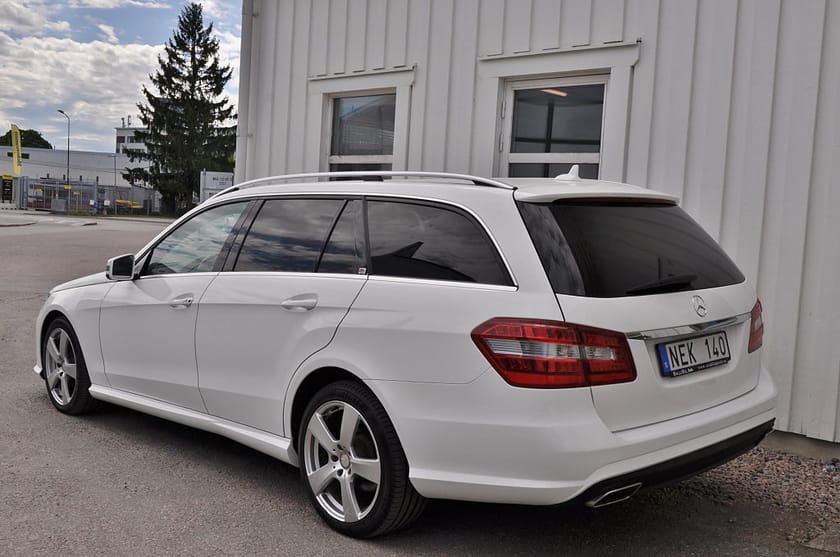 Bild 4 av Mercedes-Benz E 200 T CDI BE Aut Classic Drag Läder