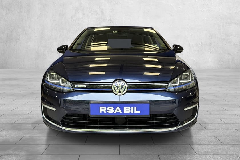 Bilde 2 av Volkswagen e-Golf Exclusive - CCS Hurtiglading/ Norsk / V.Pumpe / Navi +