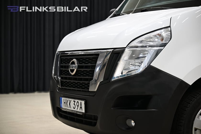 Bild 3 av Nissan NV400 Chassi dCi 180HK Automat|Volymskåp|BG-Lyft|Sidodörr|Leasbar