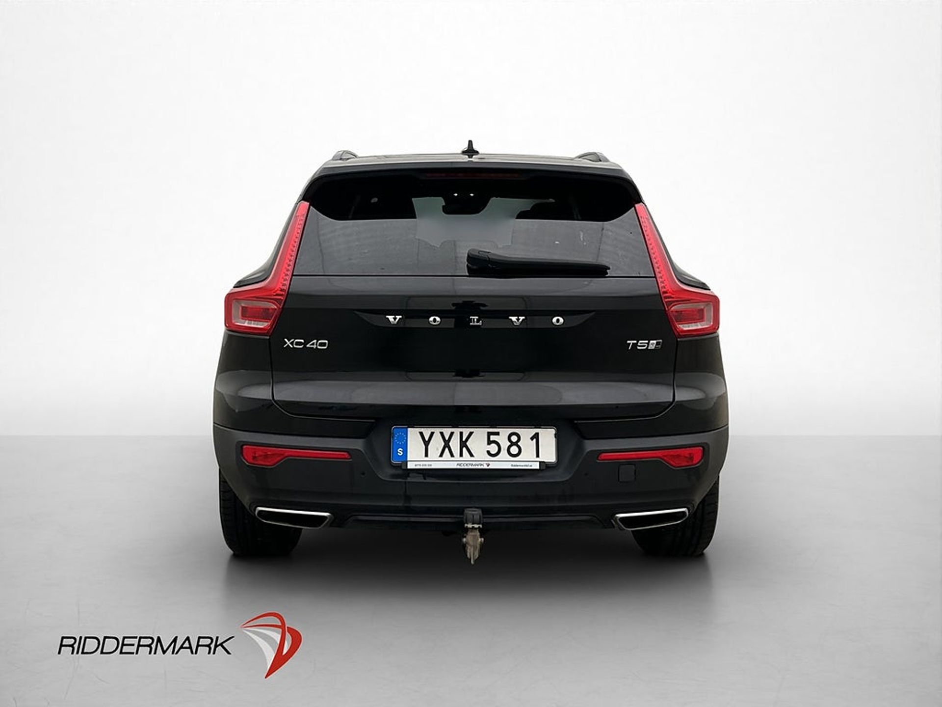 Volvo XC40 T5 R Design 2019, photo 6/10