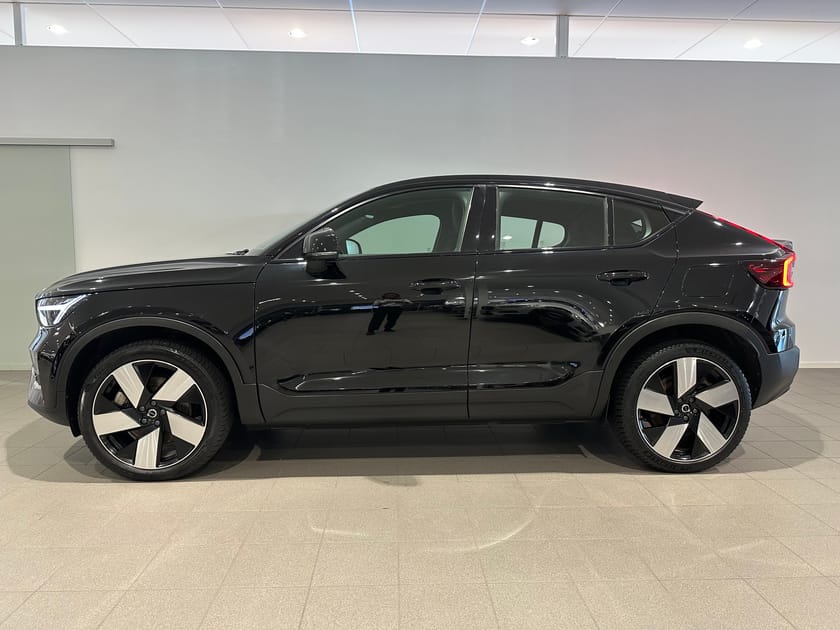 Bild 3 av Volvo C40 Recharge Twin Ultimate / Navigation / 360 Kamera / Panoramatak /