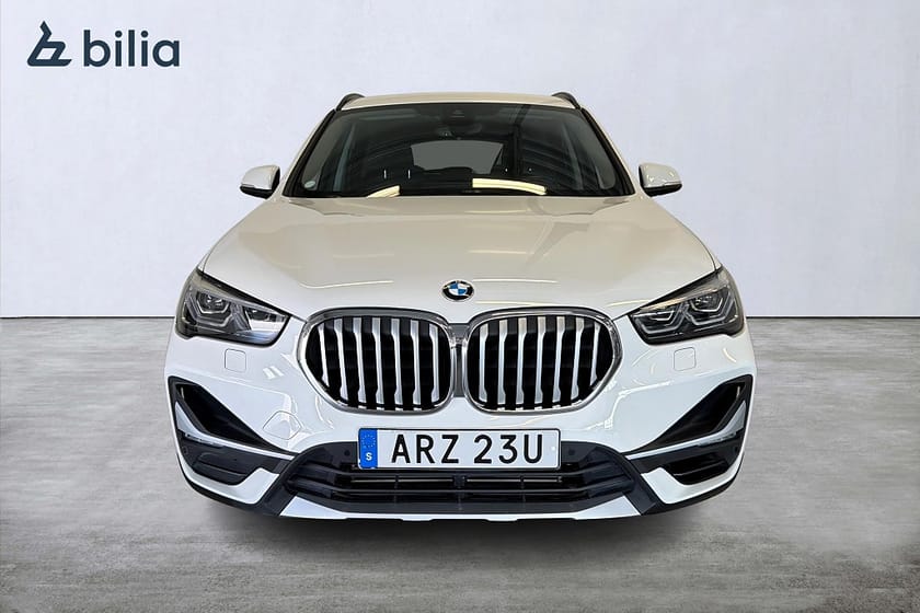 Bild 2 av BMW X1 xDrive25e xLine / Head-Up / Drag / Minnes stol / B-Kam