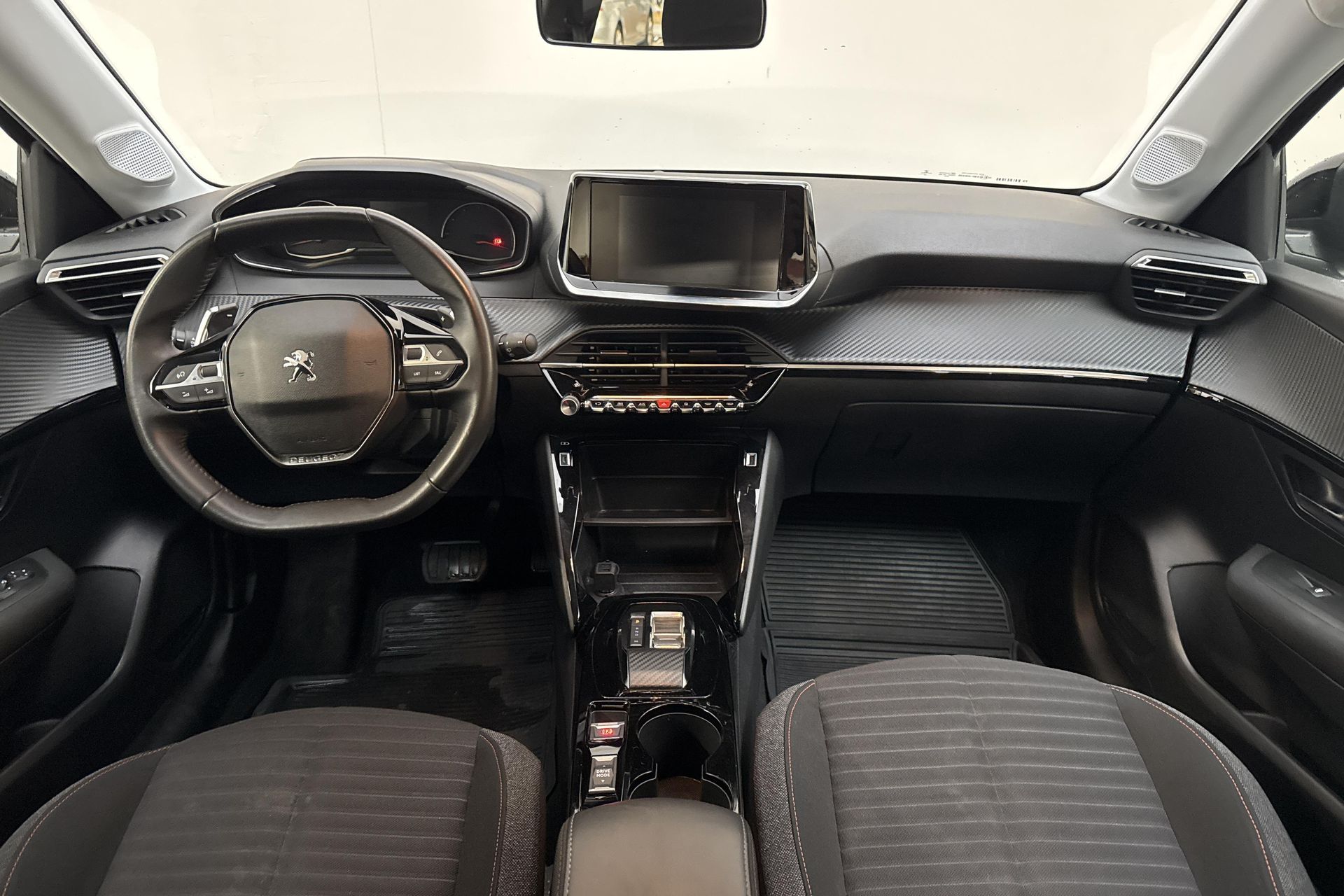 Peugeot 208 1.2 PureTech 100 2022, bild 7/10