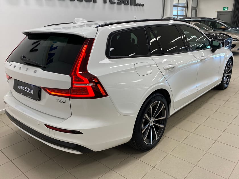 Bild 4 av Volvo V60 T6 Plus Dark Edition