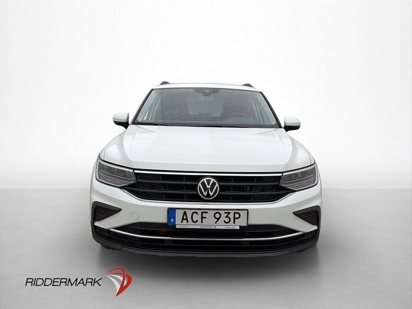 Bild 2 av Volkswagen Tiguan 1.5 TSI 150hk Kamera CarPlay Drag MOMS