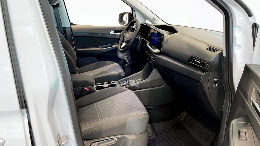 Bild 3 av Ford Tourneo Connect Titanium L1 1.5 ECOBOOST PHEV | Räckvidd 119km |