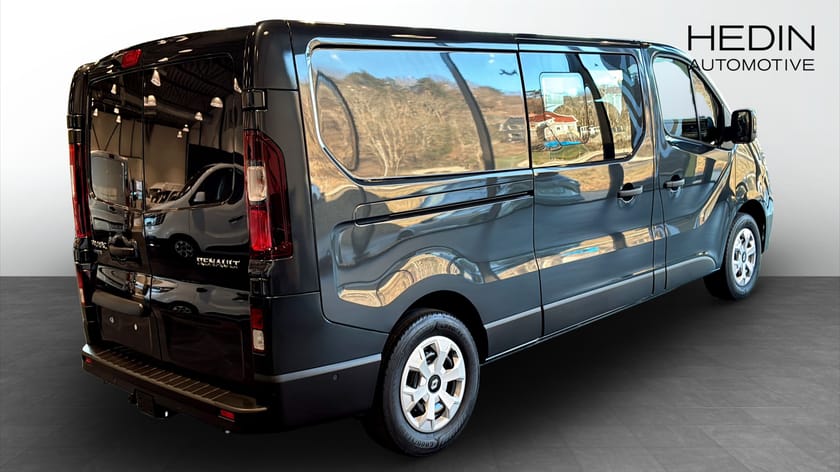 Bild 2 av Renault Trafic Skåpbil DUBBELHYTT L2H1 NORDIC LINE DCI 150 AUTOMAT