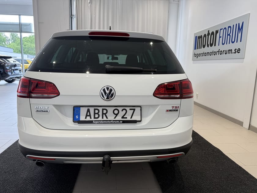 Bild 4 av Volkswagen Golf Alltrack TSI 180hk Drag Värmare