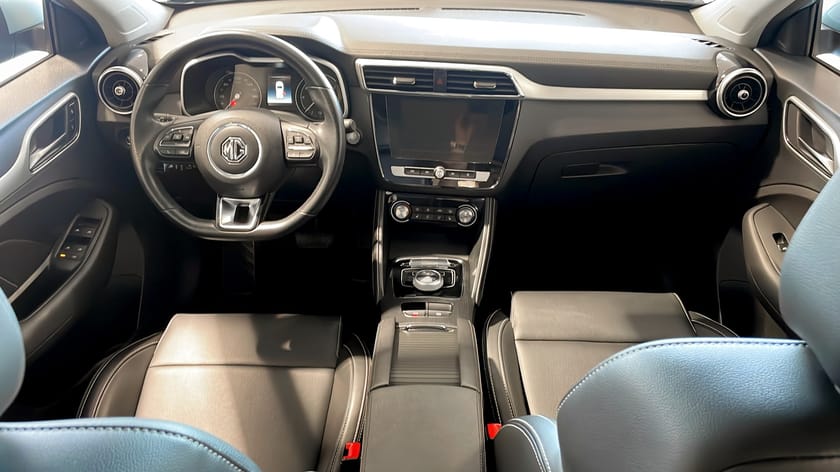 Bild 4 av MG ZS EV LHD 45KWH LUXURY B-Kamera Nav