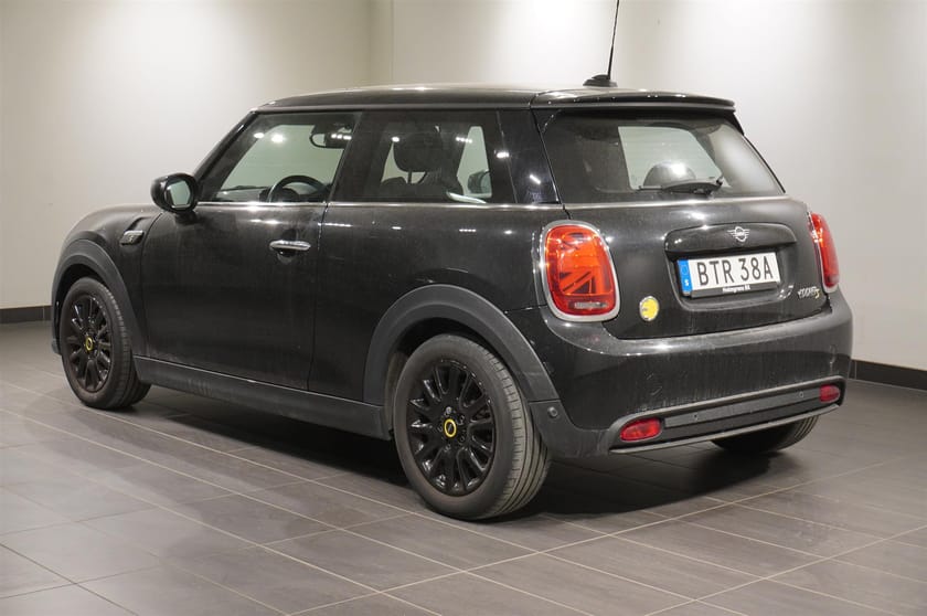 Bild 2 av MINI Cooper SE Essential CarPlay Navi PDC LED