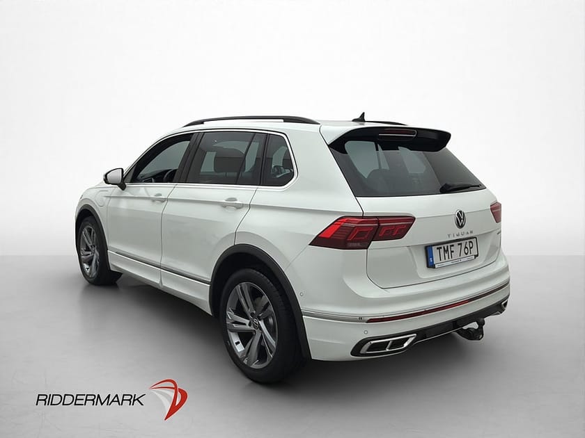 Bild 5 av Volkswagen Tiguan eHybrid R-Line Drag Pano Cockpit Kamera