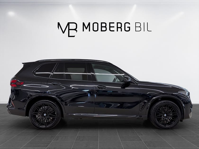 Bild 3 av BMW X5 M Competition 625hk Comfort Plus B&W Pano LEASBAR