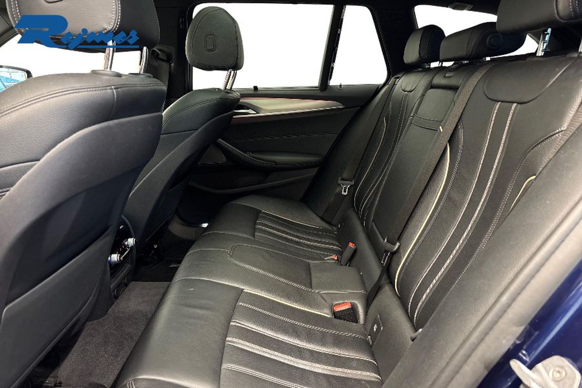 BMW 530 i xDrive Touring 2018, bild 7/33