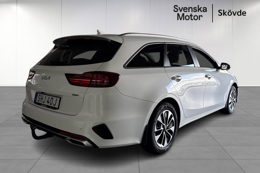 Bild 4 av Kia Ceed Sportswagon Plug-in Hybrid Advance Dragkrok / Adaptiv farthållare / Backkamera / GPS / Dödavinkelvarning