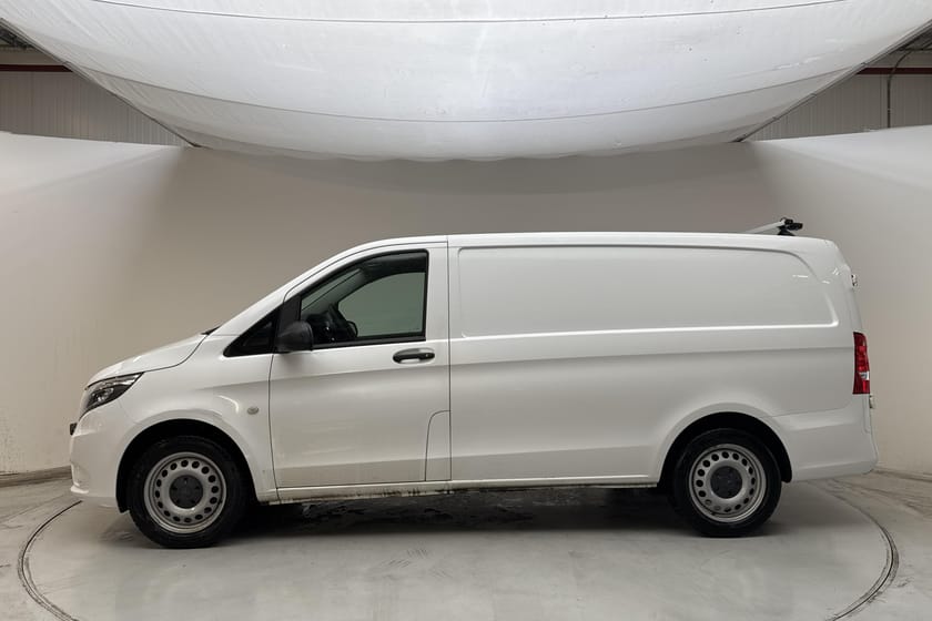 Bild 2 av Mercedes-Benz Vito 116 CDI 4x4 3.0t