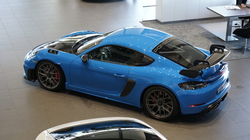 Bild 3 av Porsche 718 Cayman GT4 RS Weissach / Magnesiumhjul