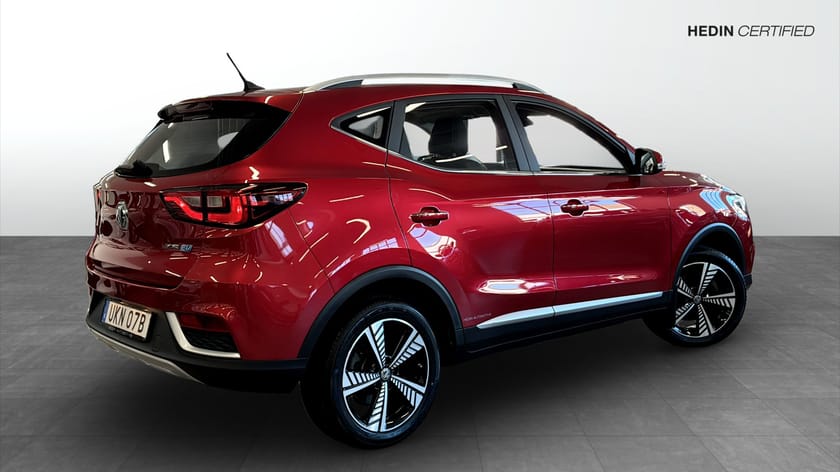 Bild 2 av MG ZS EV LHD 45KWH LUXURY / 15 000kr LADDKORT /