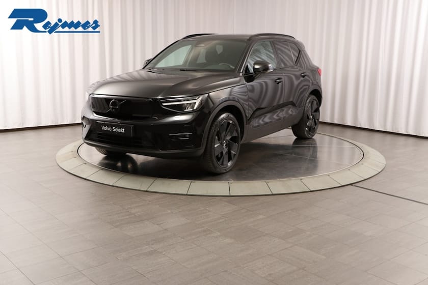 Bild 1 av Volvo EX40 Single Motor Extended Range M R Ultra Black Edt