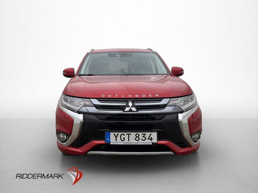 Bild 2 av Mitsubishi Outlander PHEV 203hk Comfort CarPlay Drag CarPlay