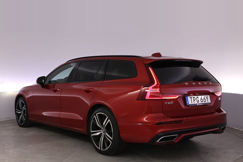 Bild 4 av Volvo V60 Recharge T8 AWD R-Design Elstol Kamera BLIS Navi