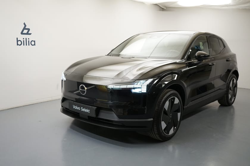 Bild 1 av Volvo EX30 Single Motor Extended Range M R Plus Edition, Navigation