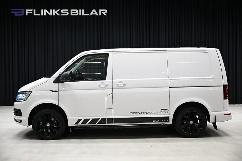Bild 2 av Volkswagen Transporter DSG 204HK R-Edtion|LED|Nedlackad|Elbaklucka|Läder|SeUtr
