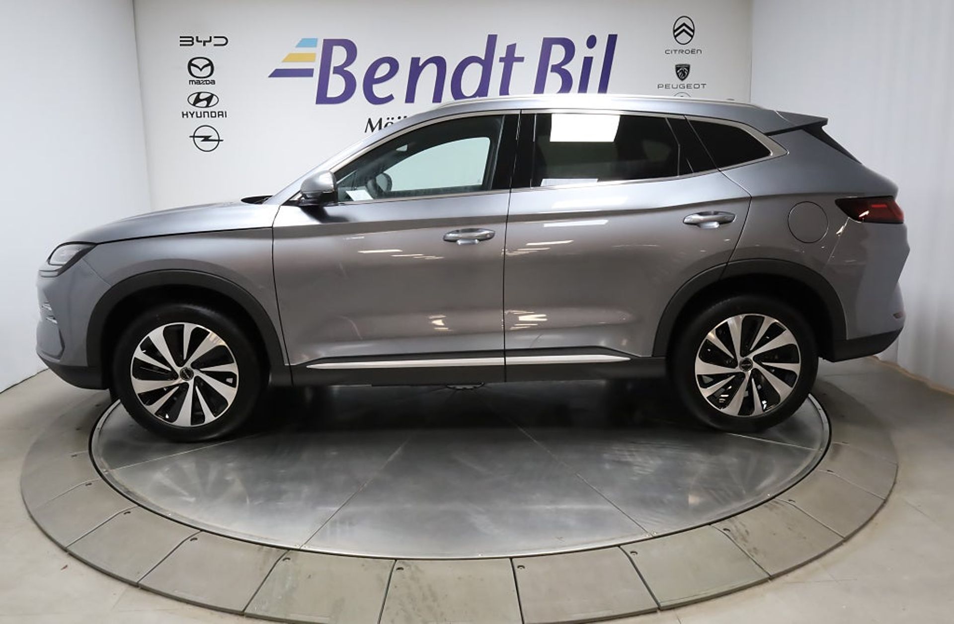 BYD Seal U DM-i 2026, bild 6/10