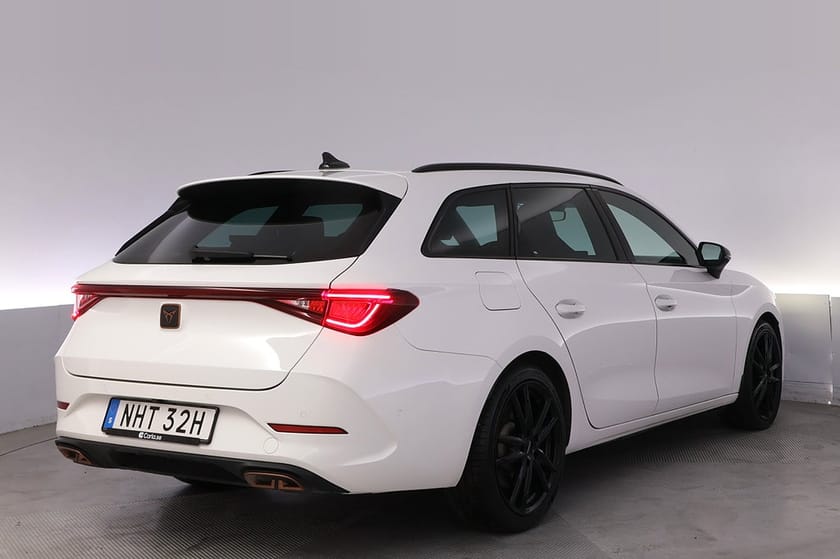 Bild 5 av CUPRA Leon Sportstourer e-Hybrid Kamera AdapFarth ParkAssist