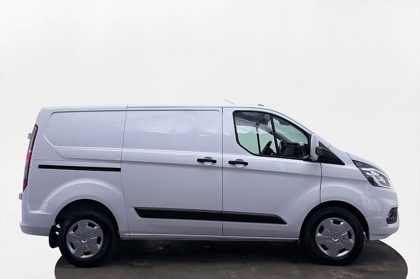 Bild 5 av Ford Transit Custom 340 Plug-in Hybrid L1 Kamera P-Sens 3-sits LÅGMIL MOMS 126hk